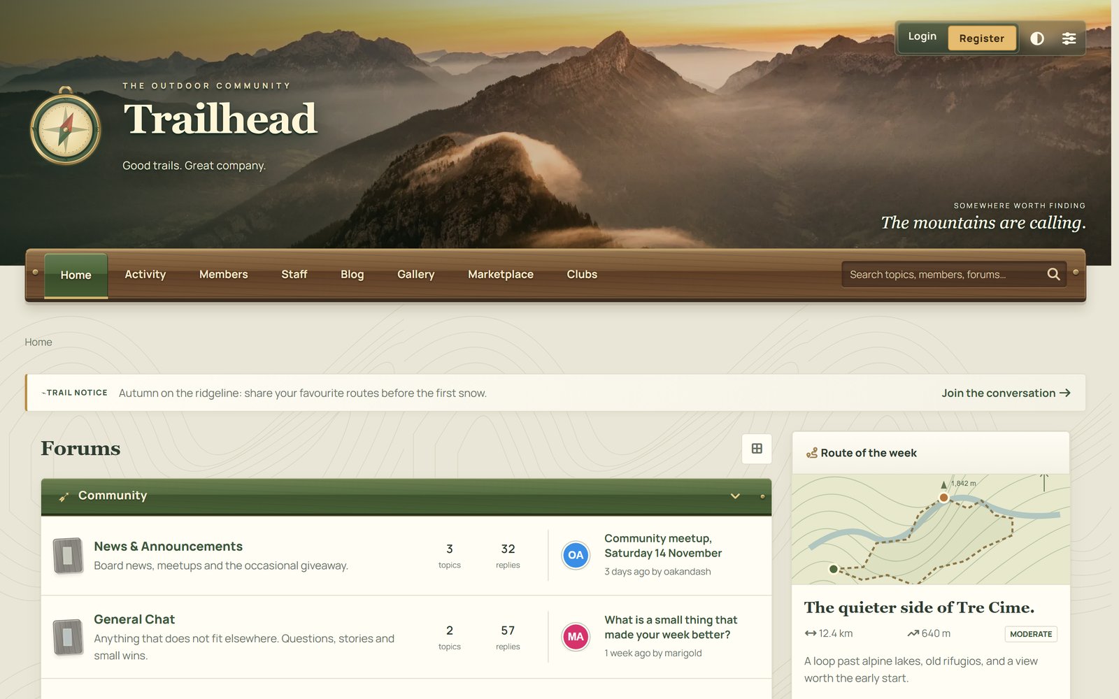 The Trailhead theme on a ForumSpark board